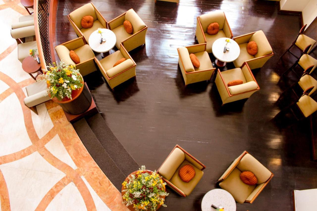Grand Surya Hotel Kediri Kediri  Luaran gambar