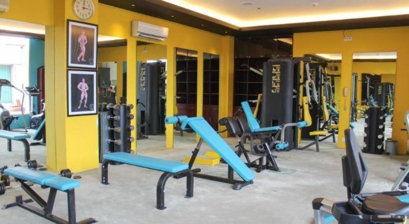 Grand Surya Hotel Kediri Kediri  Luaran gambar