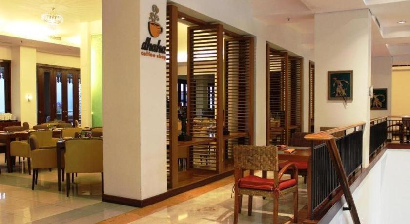 Grand Surya Hotel Kediri Kediri  Luaran gambar