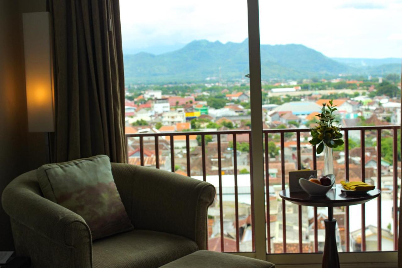 Grand Surya Hotel Kediri Kediri  Luaran gambar